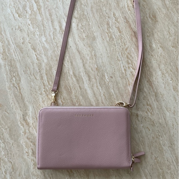 Levenger Carrie Convertible Clutch - Picture 6 of 7